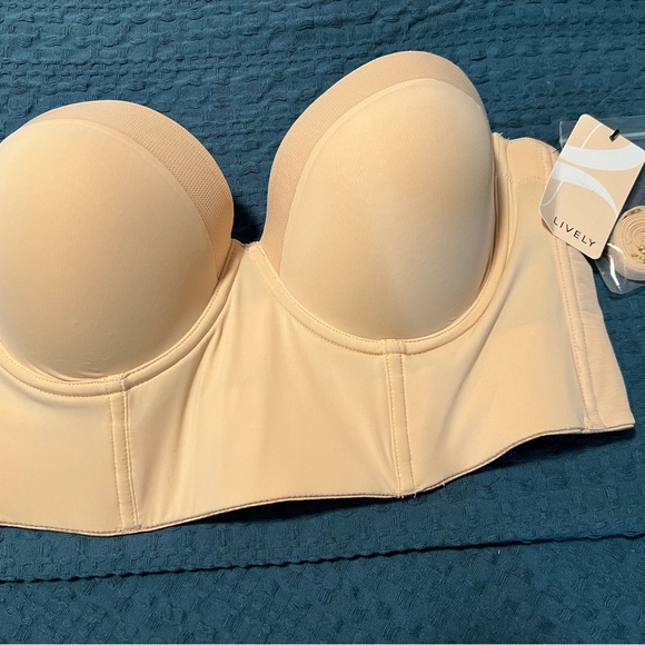 NWT Cream Lively The Low Back Strapless Bra 36C - Picture 2 of 3